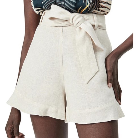 Witchery Linen Shorts - Picture 4 of 11